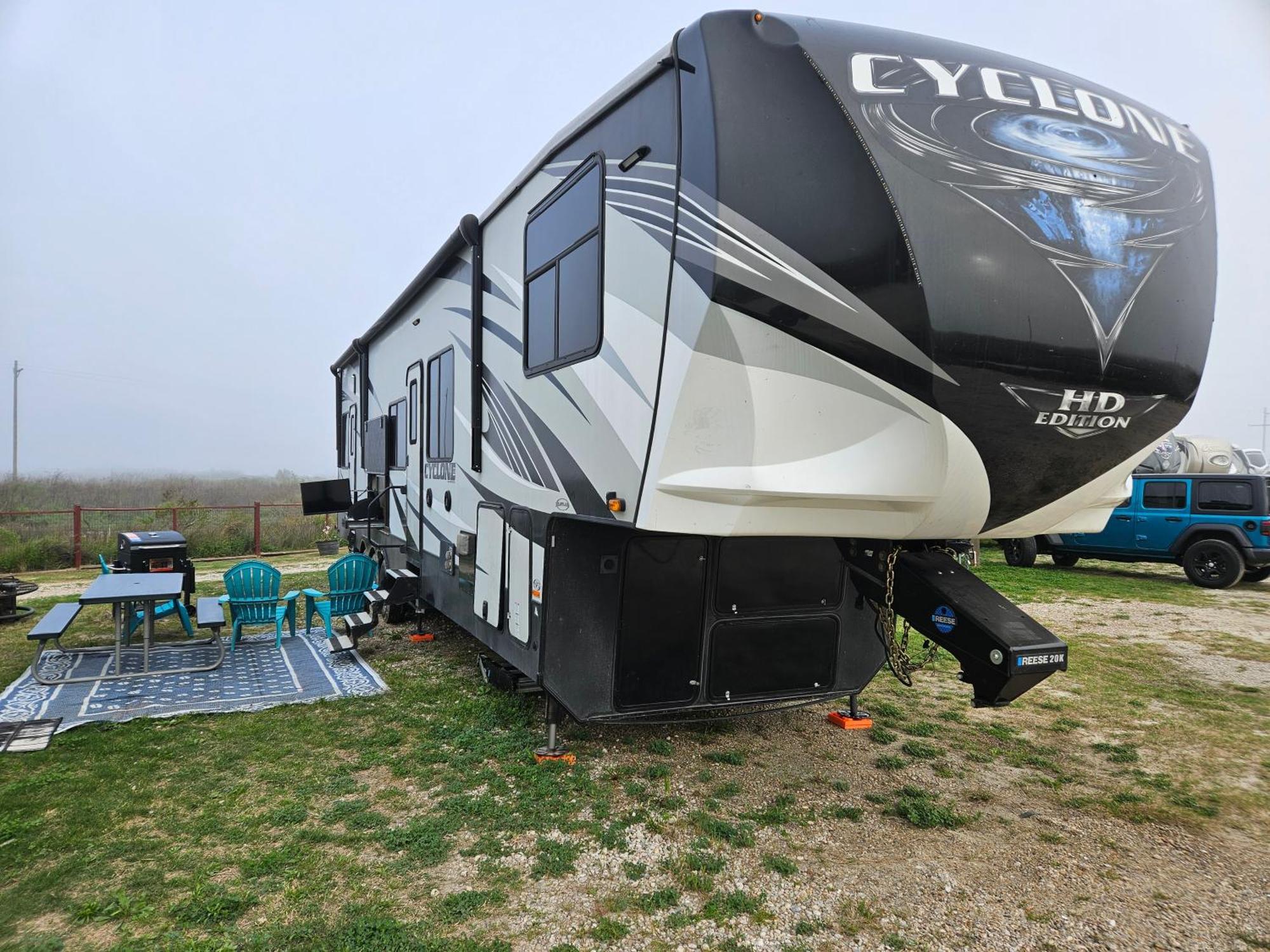 Hailey'S Beach-N-Bay Rv Resort Gilchrist Экстерьер фото